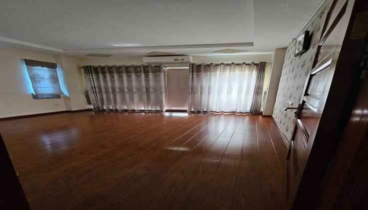 BÁN NHÀ MỚI KÍNH KONG  HOÀNG LIỆT 4 TẦNG, 55M2, MẶT TIỀN 4.2M, 8 TỶ XÍU - Ô TÔ ĐỖ CỔNG
